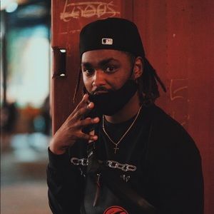 Meet your Posher, Christopher